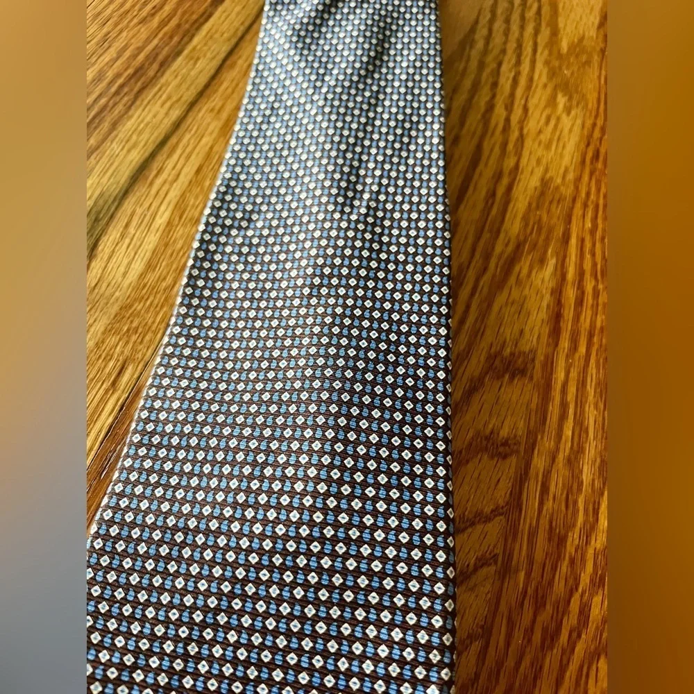 Brooks Brothers Silk Tie - Brown and Blue Geometric Shape Pattern